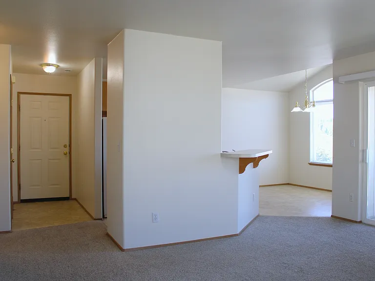 1231 McKittrick St #3 — Photo 2