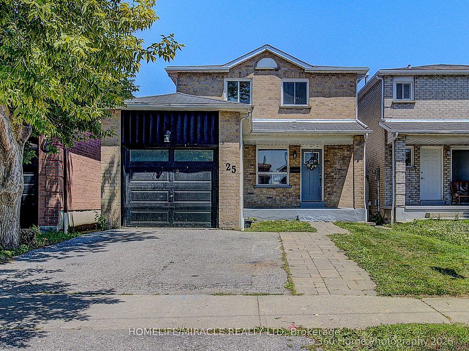 1st image of 25 Chalmers Cres