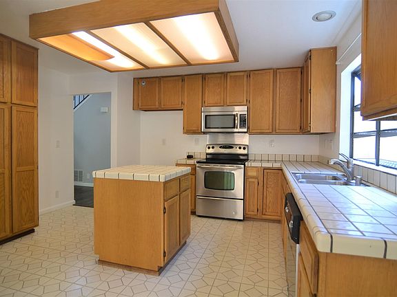 5th image of 28064 Ziele Creek Dr