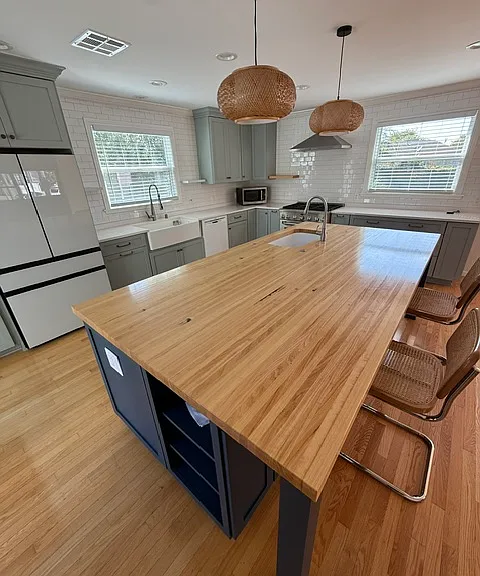 13247 Clyde Park Ave — Photo 5