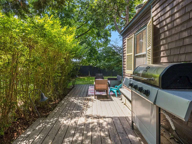37 Concord Dr — Photo 26
