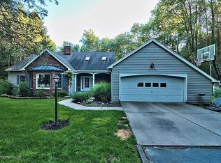 14 Aspen Dr, Dallas, PA 18612