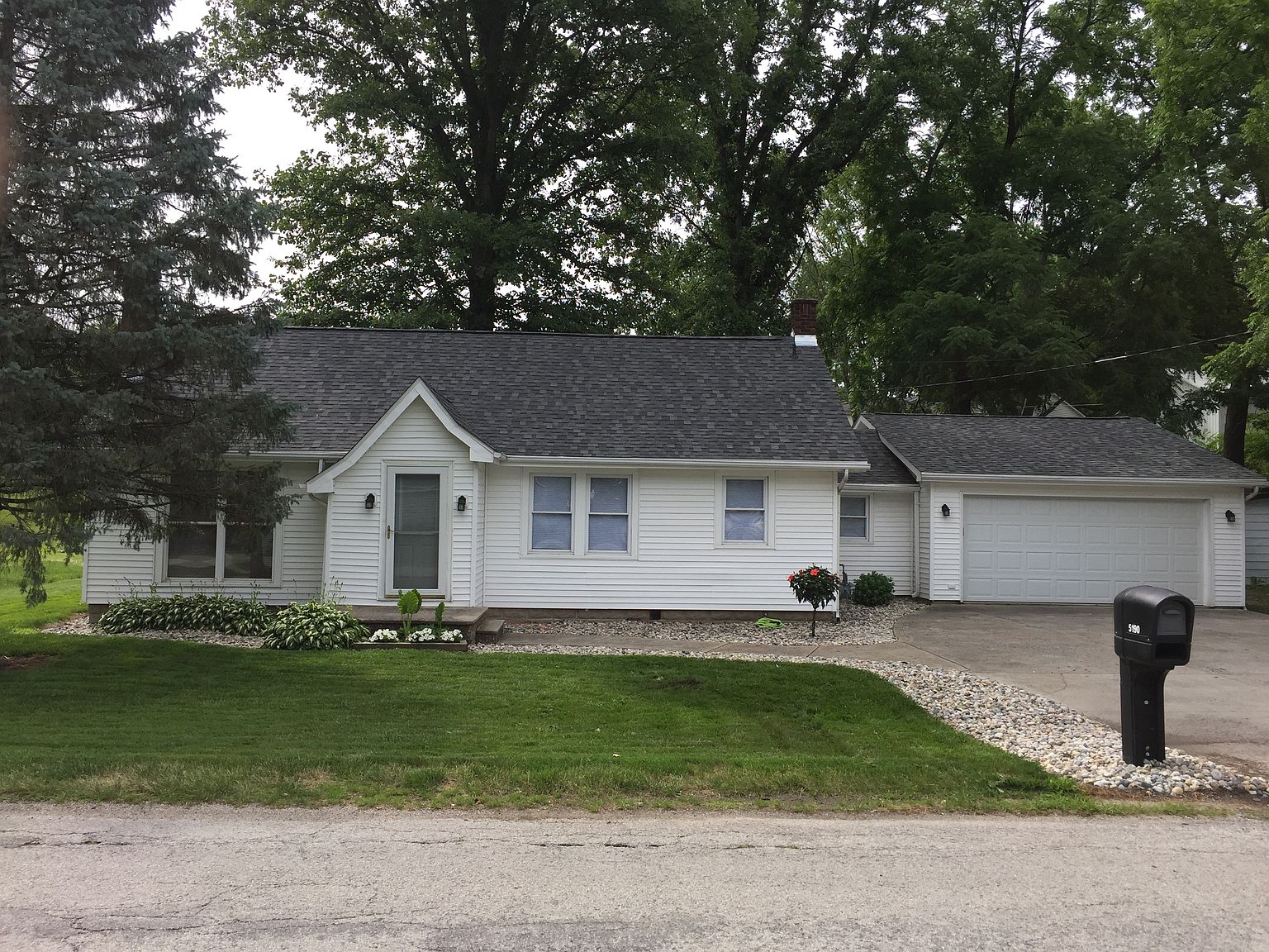 5190 N Blue Lake Rd, Churubusco, IN 46723 Zillow