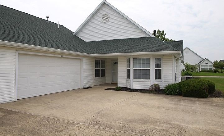 1st image of 4901 W Churchill Ct #4901