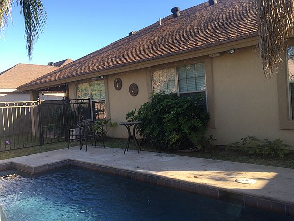 5th image of 2020 Manzanares Dr