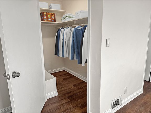 5th image of 2592A Yucca Rd #2