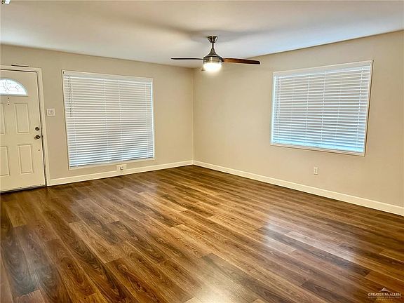 3rd image of 2601 Pecan Ave