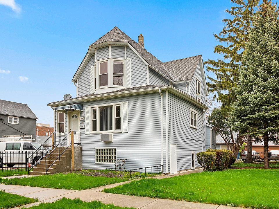 1st image of 1207 N 16th Ave #2