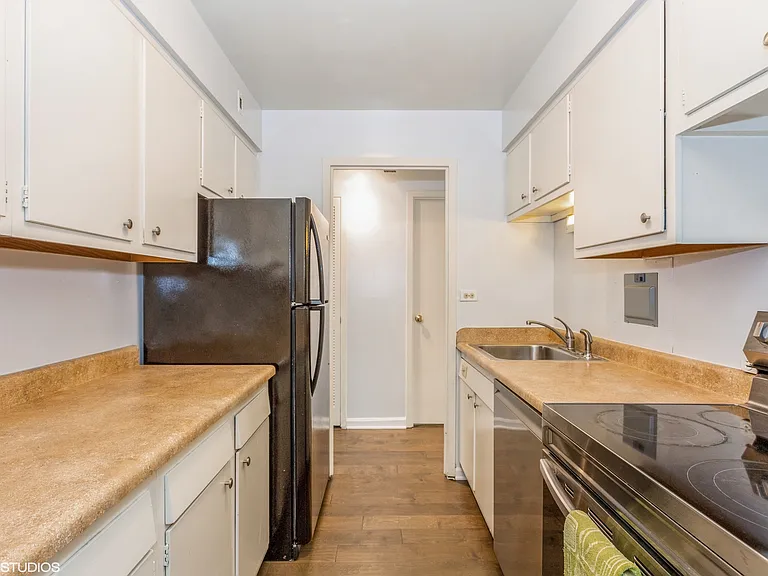 1101 Grove St #4A — Photo 7
