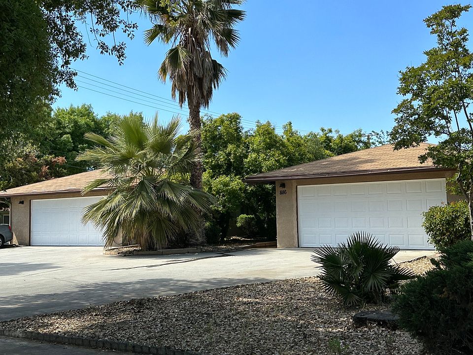 Front of duplex