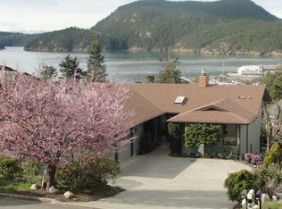 4913 Macbeth Dr, Anacortes, WA 98221