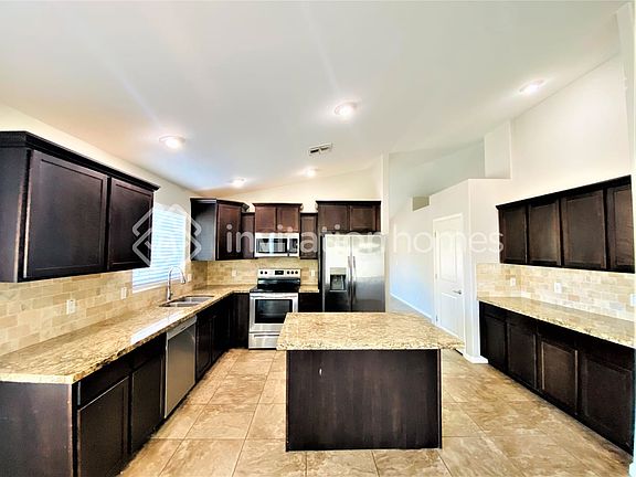 5th image of 2712 W Sunland Ave