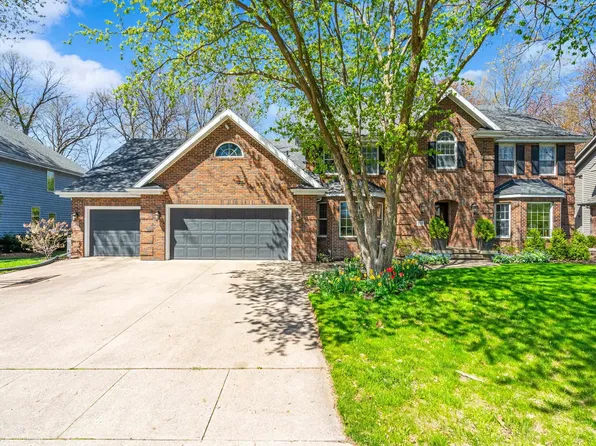 918 E Kramer Ln, Appleton, WI 54915