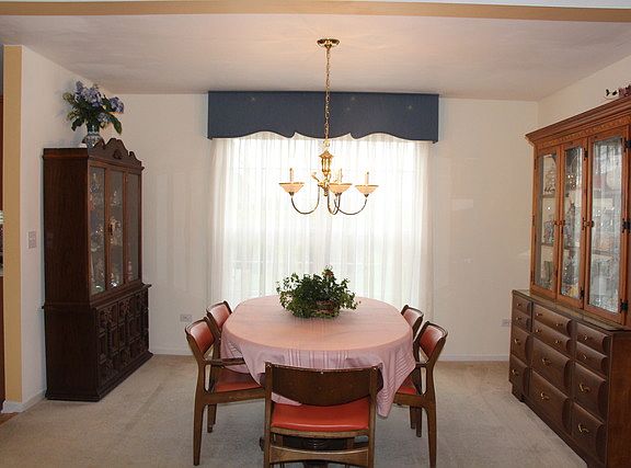 4th image of 23932 Greenfield Ct