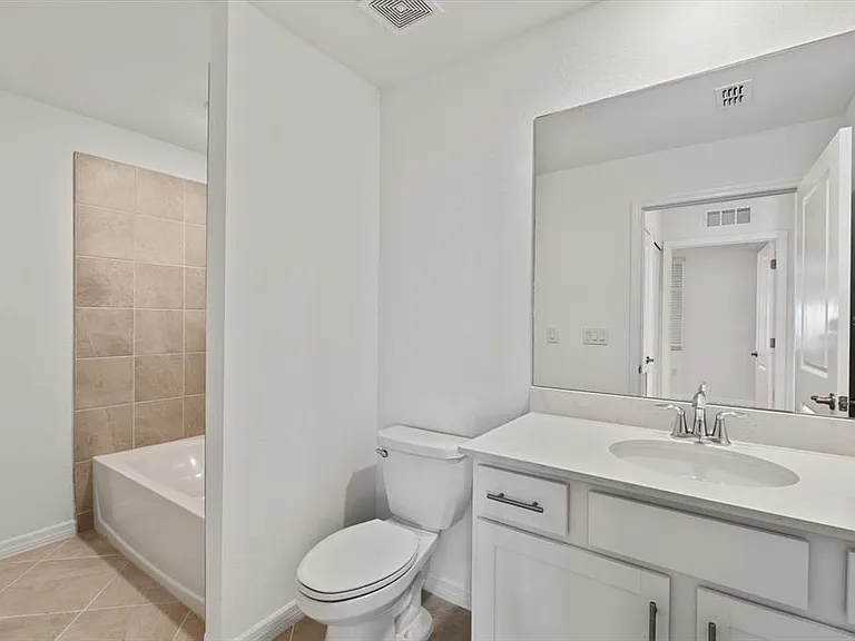 12180 Wellen Golf St #305 — Photo 24