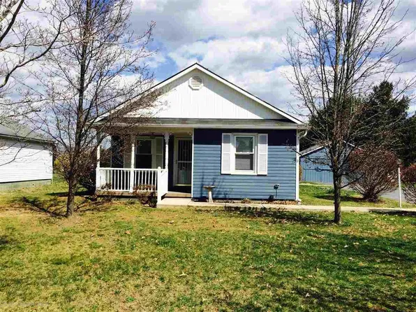 454 Dooms Crossing Rd, Waynesboro, VA 22980