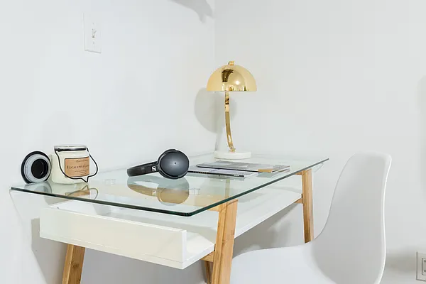 Rented by Finest Furnished LLC | media 39