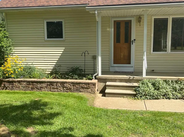 11136 Nichols Rd, Montrose, MI 48457