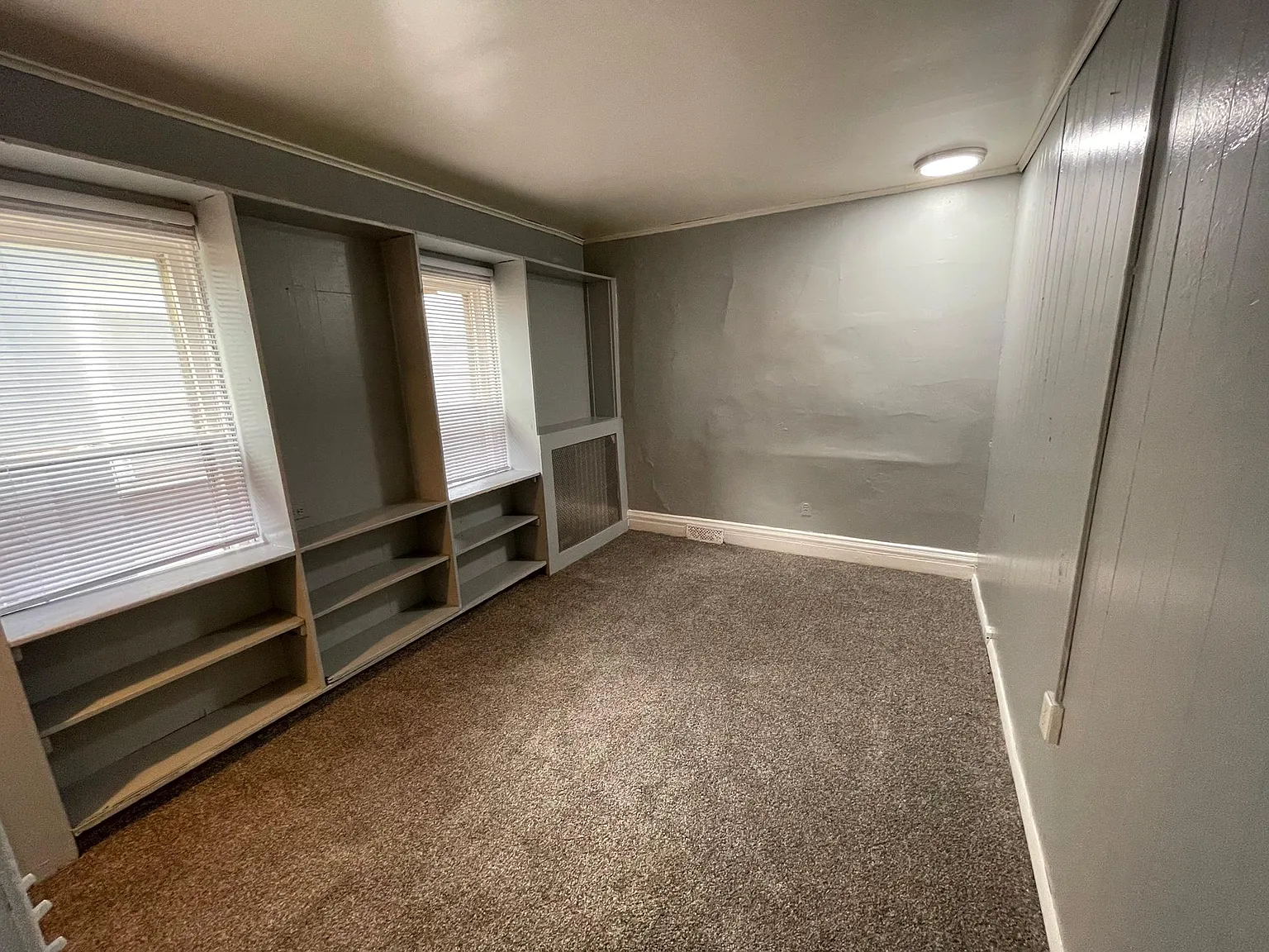 Studio, $795 — Photo 3