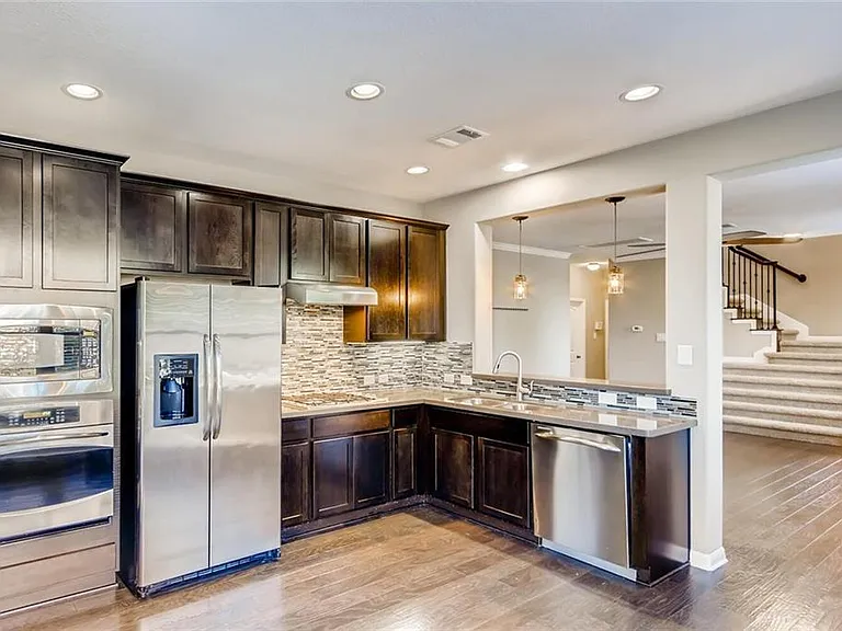 7500 Colina Vista Loop #A — Photo 6