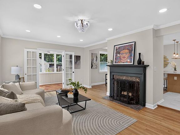 4th image of 1232 Carter Rd
