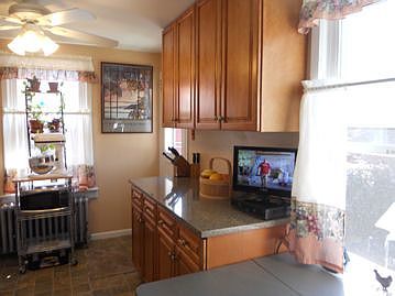 3rd image of 487 Minnieford Ave