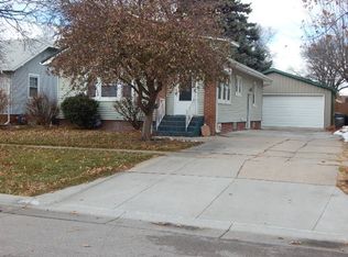 1506 W 6th St, Hastings, NE 68901