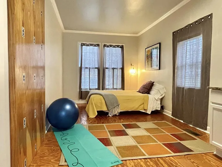 215 W Avondale Dr — Photo 46