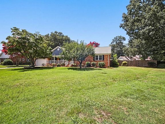 5th image of 4432 N Witchduck Rd
