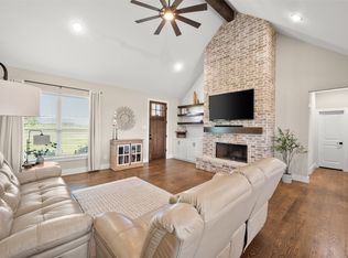 1460 Farrar Rd, Palmer, TX 75152