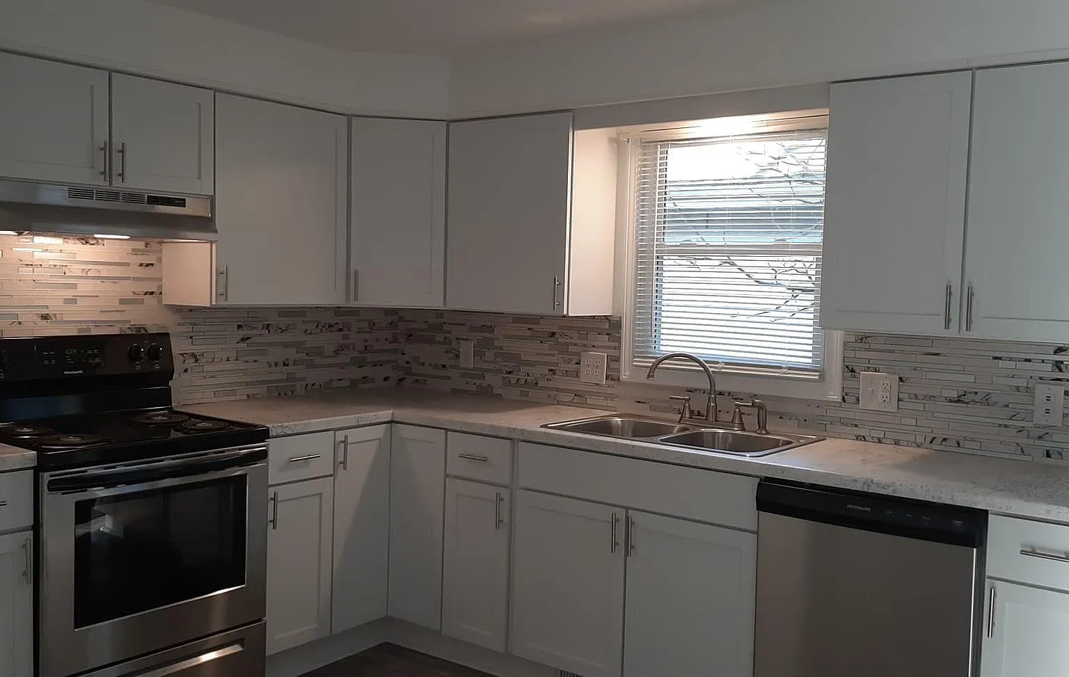 2 bed, 928 sqft, $995 — Photo 4