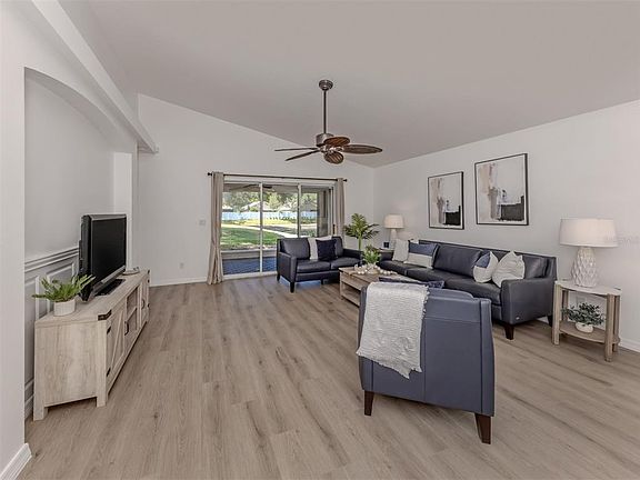 3rd image of 3224 WOODBERRY LANE