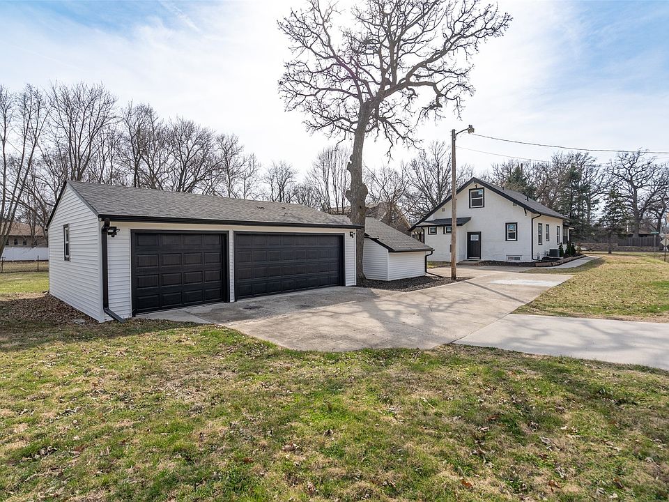 1st image of 4645 Beaver Ave