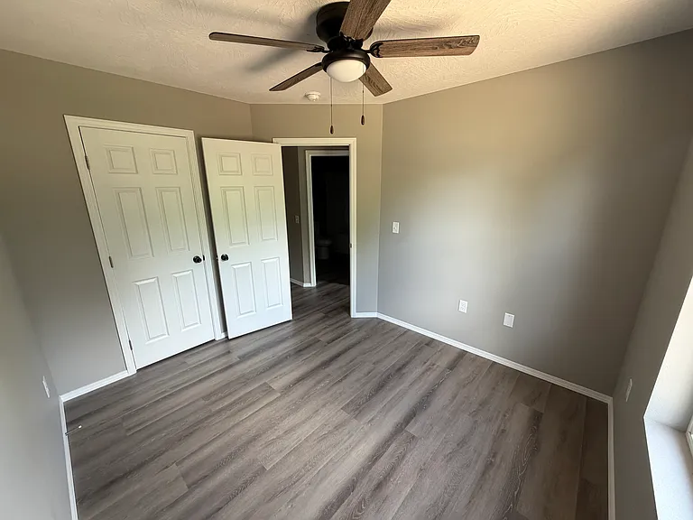 1639 W Belmont St #B — Photo 20