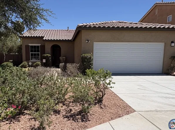 661 Costa Azul St, Imperial, CA 92251