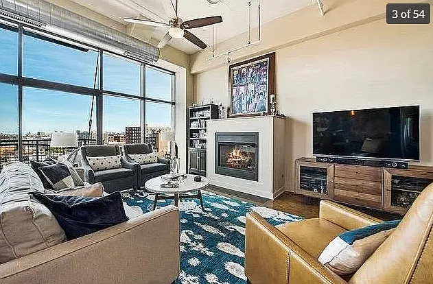 1224 W Van Buren St #713 — Photo 2