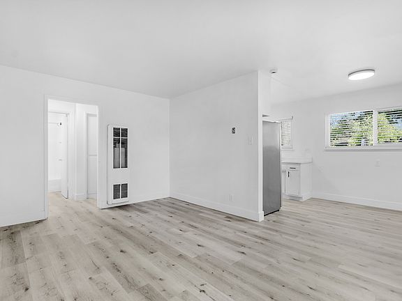 2nd image of 5478 Carlson Dr APT 4