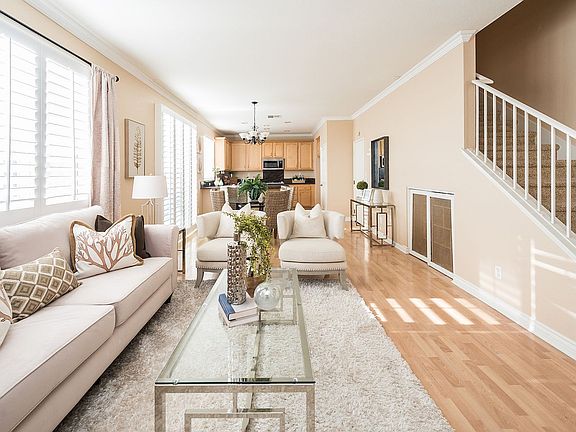 4th image of 24 Bowie Pl