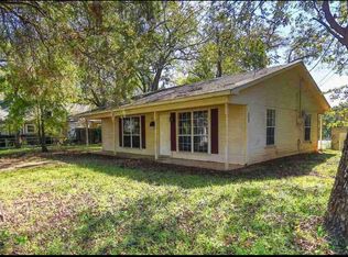 602 E Houston St, Marshall, TX 75670