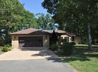 43096 Evans Pond Rd, Leesburg, VA 20176