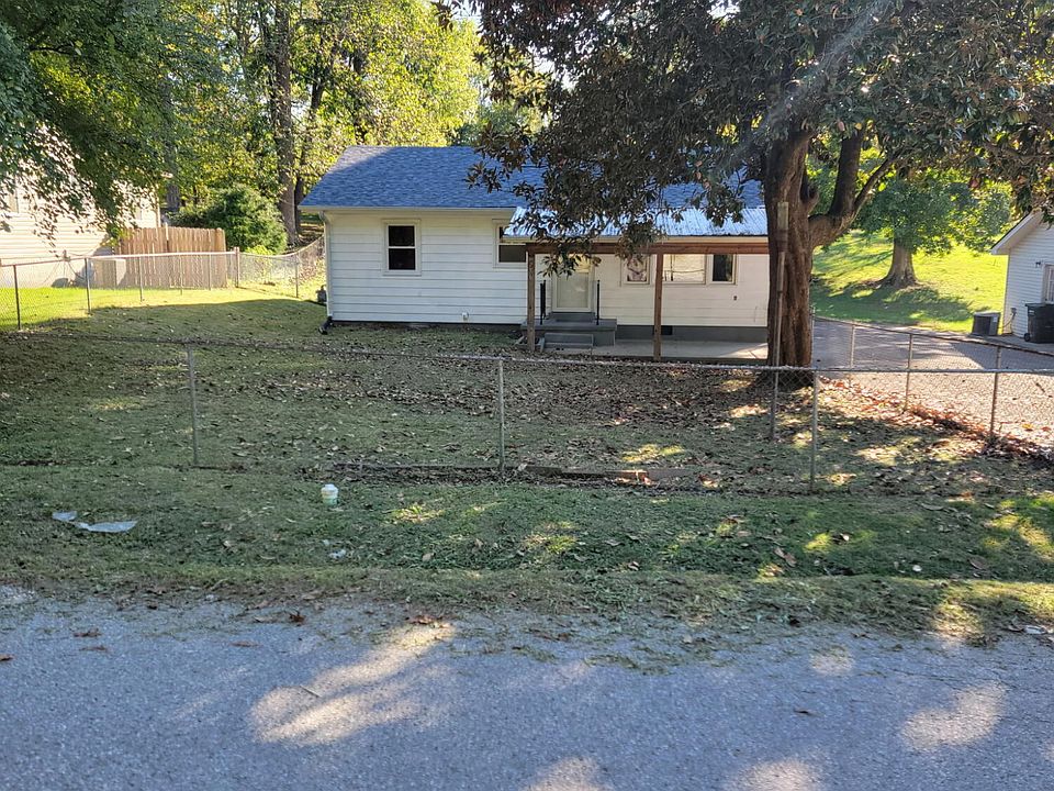 1st image of 756 Chandler Ave