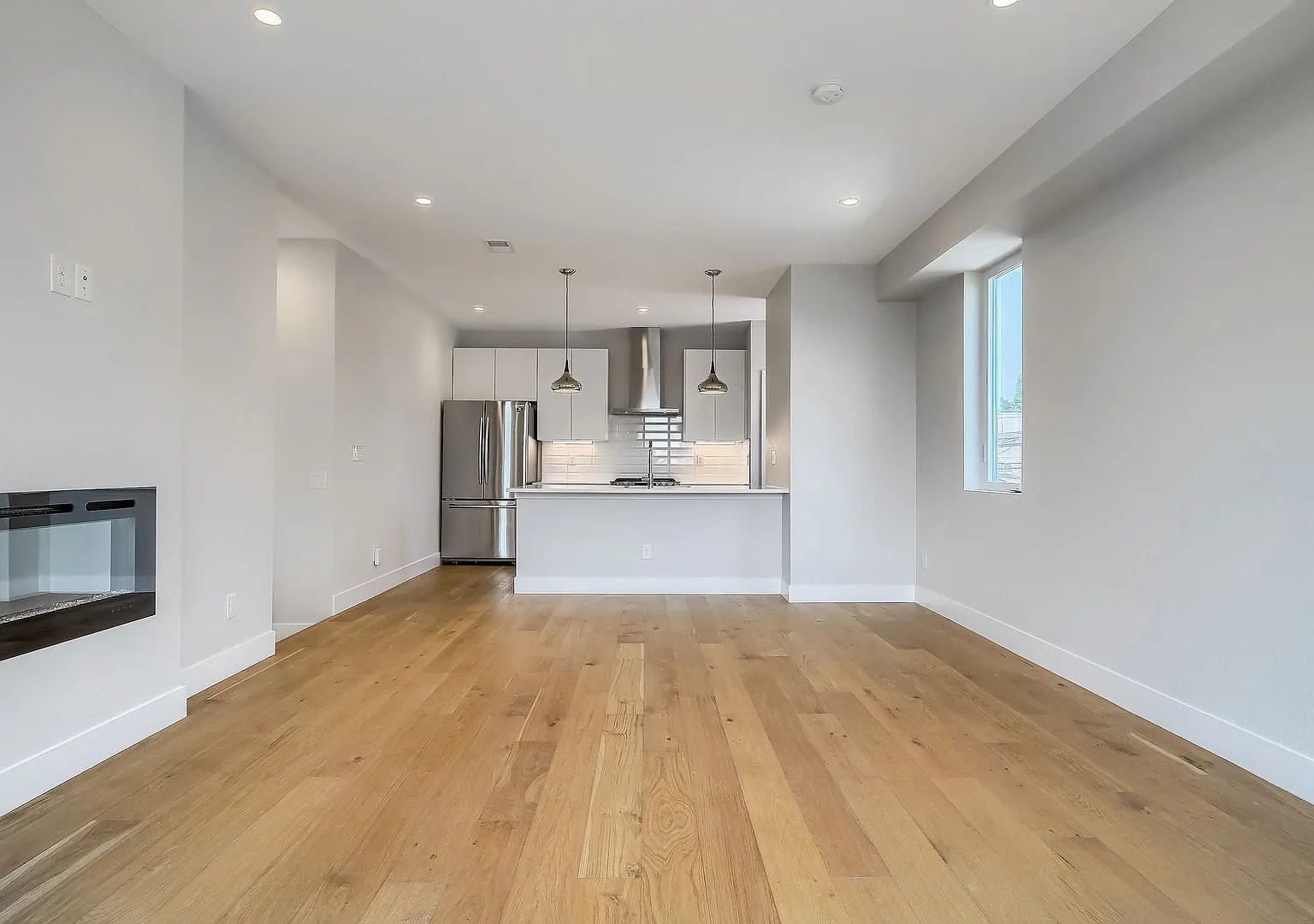 2 Bedroom townhome in Denver — Photo 2