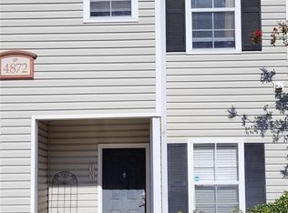 4872 NW 42nd Rd APT 103, Gainesville, FL 32606