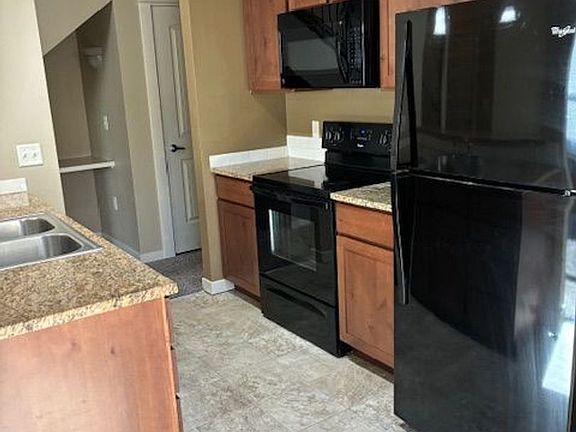 4th image of 8950 W Shellie Ln