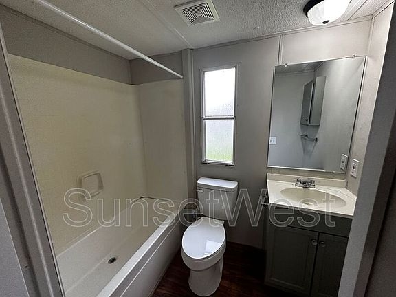 2nd image of 301 Sunshine Dr