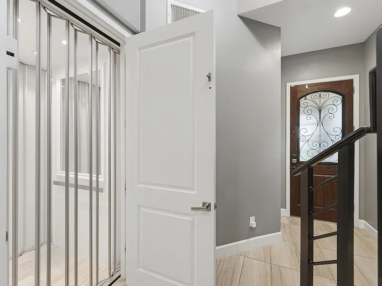 7689 Toscana Blvd — Photo 20