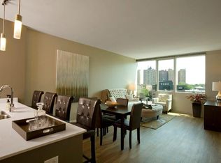 3729 N Halsted St #0, Chicago, IL 60613