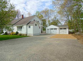 6 Spruce Ave, Rye, NH 03870