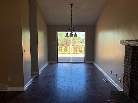 4th image of 5590 Del Paz Dr