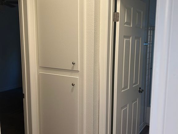 4th image of 10407 Bogardus Ave APT 2